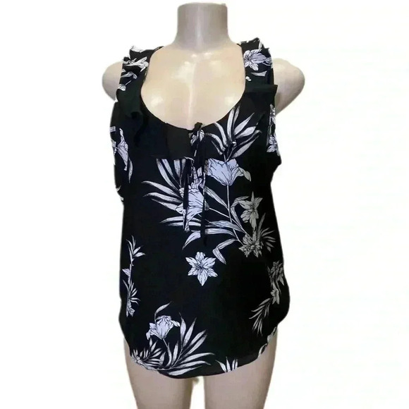 NWT WHBM White House market Blouses Size M - Picture 1 of 9